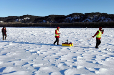 大連中睿冰水雷達成功獲取高精度河流連續(xù)冰厚水深圖像 大連中睿冰水雷達成功獲取高精度河流連續(xù)冰厚水深圖像